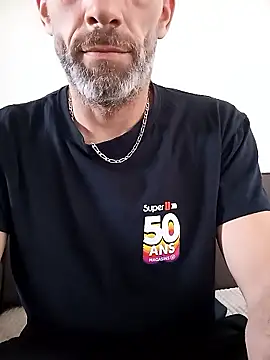 Snapshot of steve03200 chatting on January 7, 2026, 10:20 am steve03200 online show from January 7, 2026, 10:20 am