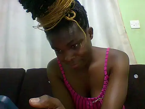 Snapshot of sexxyqueenn22 chatting on October 24, 2025, 8:30 pm sexxyqueenn22 online show from October 24, 2025, 8:30 pm