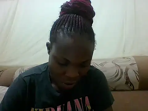 sexxyqueenn22 online show from January 11, 2026, 2:35 pm