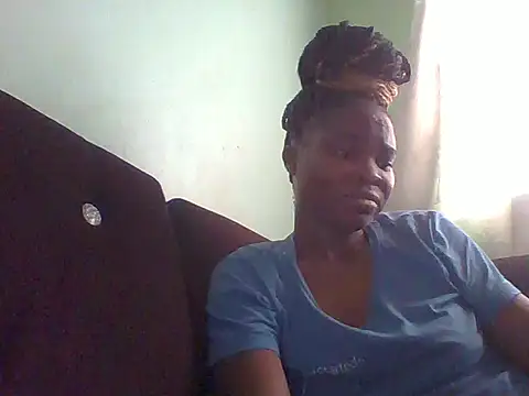 Snapshot of sexxyqueenn22 chatting on October 16, 2025, 11:29 am sexxyqueenn22 online show from October 16, 2025, 11:29 am