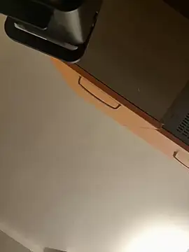 michifolli92 online show from November 20, 2025, 10:09 pm