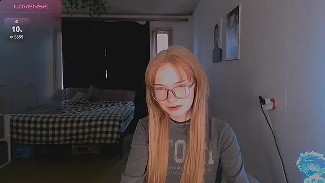 Snapshot of Klares_Wasser chatting on March 4, 2025, 1:17 pm Klares Wasser online show from March 4, 2025, 1:17 pm