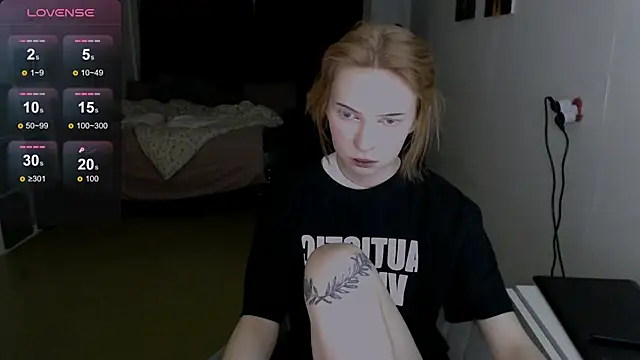 Snapshot of Klares_Wasser chatting on February 5, 2025, 6:15 pm Klares Wasser online show from February 5, 2025, 6:15 pm