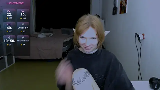 Snapshot of Klares_Wasser chatting on February 3, 2025, 6:28 pm Klares Wasser online show from February 3, 2025, 6:28 pm