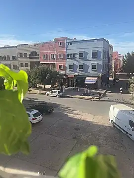 Snapshot of Jobay-zine chatting on November 4, 2025, 3:27 pm Jobay-zine online show from November 4, 2025, 3:27 pm