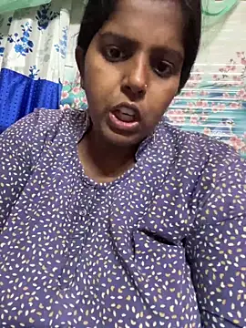 Snapshot of Beauty-queen chatting on March 21, 2026, 1:48 pm Beauty-queen online show from March 21, 2026, 1:48 pm