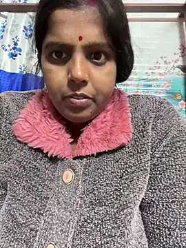 Snapshot of Beauty-queen chatting on January 15, 2026, 1:36 pm Beauty-queen online show from January 15, 2026, 1:36 pm