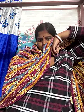 Snapshot of Beauty-queen chatting on February 10, 2026, 3:11 pm Beauty-queen online show from February 10, 2026, 3:11 pm