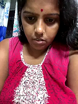 Beauty-queen online show from October 17, 2025, 11:12 am