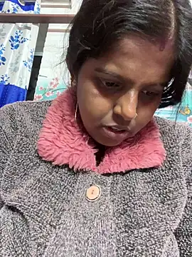 Snapshot of Beauty-queen chatting on February 13, 2026, 1:11 pm Beauty-queen online show from February 13, 2026, 1:11 pm