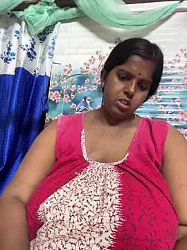 Snapshot of Beauty-queen chatting on March 15, 2026, 1:18 pm Beauty-queen online show from March 15, 2026, 1:18 pm