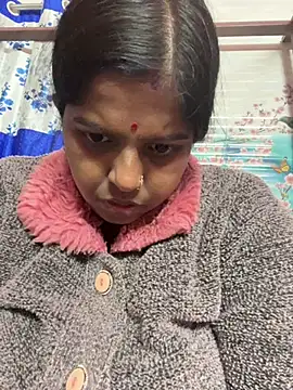 Snapshot of Beauty-queen chatting on February 7, 2026, 1:52 pm Beauty-queen online show from February 7, 2026, 1:52 pm