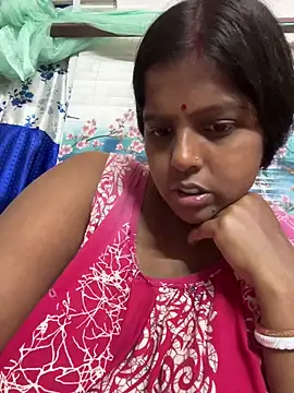 Snapshot of Beauty-queen chatting on March 13, 2026, 2:00 pm Beauty-queen online show from March 13, 2026, 2:00 pm