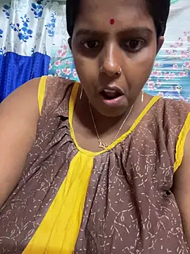 Snapshot of Beauty-queen chatting on March 8, 2026, 1:25 pm Beauty-queen online show from March 8, 2026, 1:25 pm