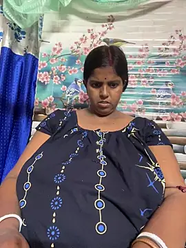 Snapshot of Beauty-queen chatting on March 31, 2026, 3:36 pm Beauty-queen online show from March 31, 2026, 3:36 pm