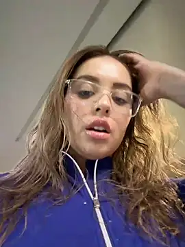 Alirawrz online show from May 30, 2026, 4:01 pm