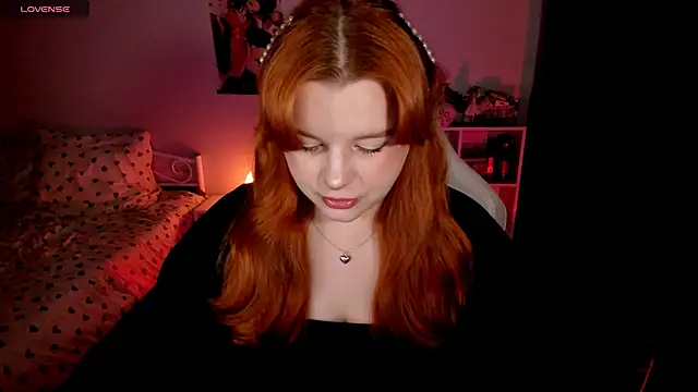 Snapshot of _Lisa_x chatting on October 19, 2025, 3:48 pm Lisa x online show from October 19, 2025, 3:48 pm