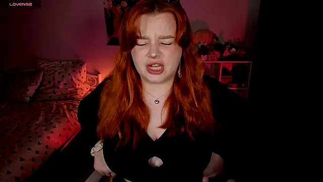 Snapshot of _Lisa_x chatting on October 11, 2025, 2:51 pm Lisa x online show from October 11, 2025, 2:51 pm