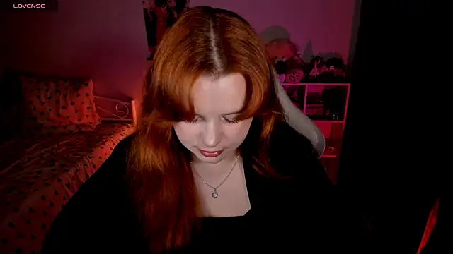 Snapshot of _Lisa_x chatting on October 20, 2025, 2:17 pm Lisa x online show from October 20, 2025, 2:17 pm