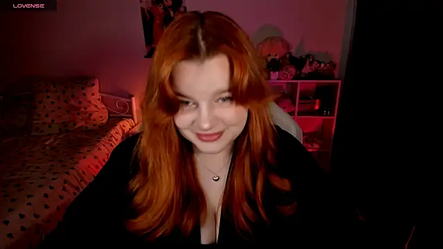 Snapshot of _Lisa_x chatting on October 18, 2025, 12:40 pm Lisa x online show from October 18, 2025, 12:40 pm