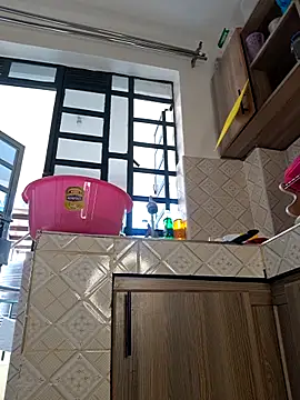 Hotfirespicegiri245 online show from March 6, 2026, 10:10 am