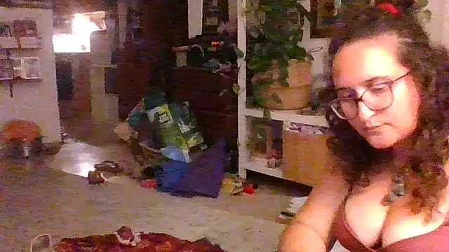 Snapshot of juicyrubies chatting on September 19, 2025, 5:17 pm juicyrubies online show from September 19, 2025, 5:17 pm