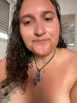 Snapshot of juicyrubies chatting on September 22, 2025, 6:19 am juicyrubies online show from September 22, 2025, 6:19 am