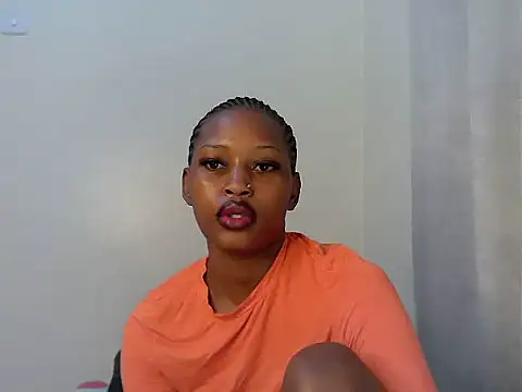 Snapshot of Sweet_Vinkah chatting on April 24, 2026, 10:28 am Sweet Vinkah online show from April 24, 2026, 10:28 am