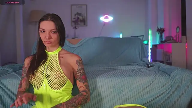 Lady3Holes online show from July 16, 2026, 10:18 pm