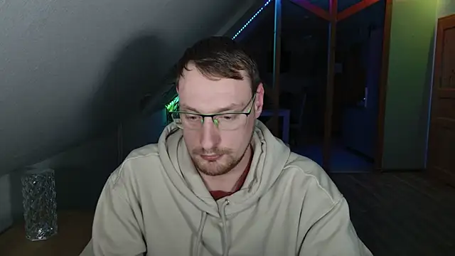 Relsxboy online show from March 5, 2025, 9:48 pm