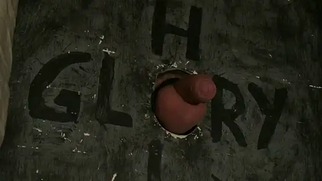 Snapshot of TweakyDude chatting on December 17, 2024, 2:23 am TweakyDude online show from December 17, 2024, 2:23 am