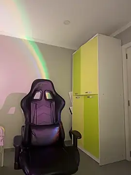 MisFrekcles  online show from February 13, 2026, 10:15 am