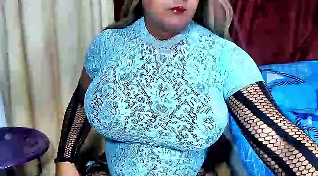 Snapshot of alessia_hot69 chatting on March 20, 2025, 1:26 pm alessia hot69 online show from March 20, 2025, 1:26 pm