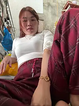 Emily 9xx online show from December 2, 2024, 5:43 am