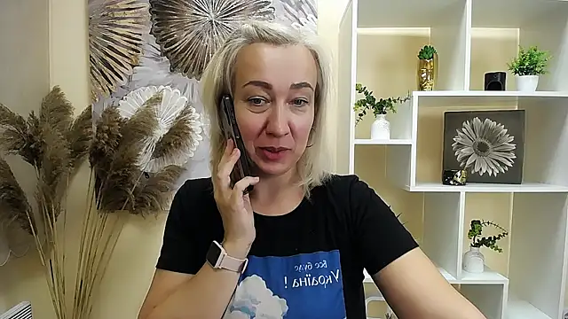 Amor fati  online show from September 9, 2025, 1:31 pm