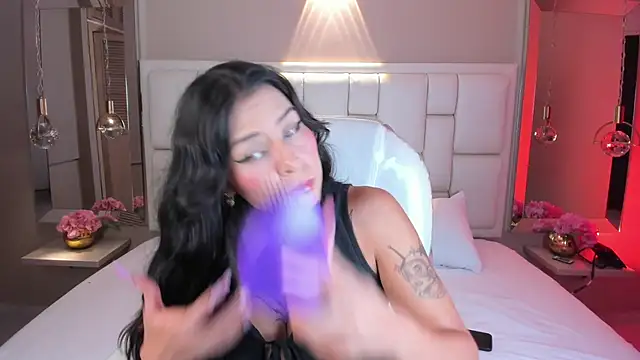 Snapshot of JessyEvans chatting on November 27, 2025, 7:47 pm JessyEvans online show from November 27, 2025, 7:47 pm