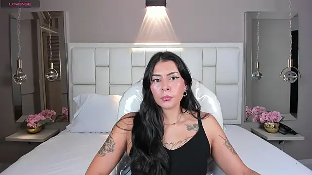 Snapshot of JessyEvans chatting on September 16, 2025, 7:04 pm JessyEvans online show from September 16, 2025, 7:04 pm