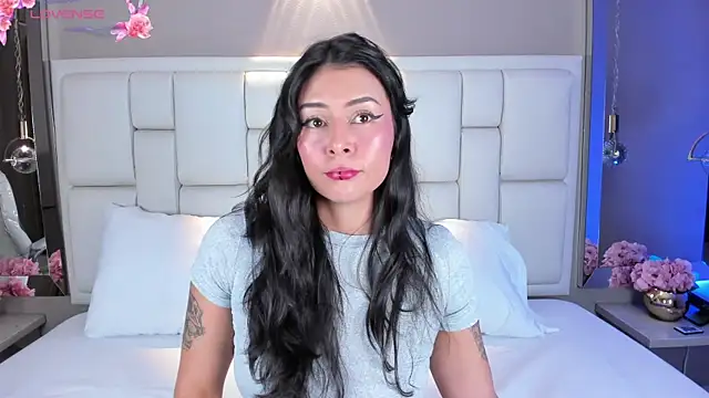 Snapshot of JessyEvans chatting on September 18, 2025, 7:06 pm JessyEvans online show from September 18, 2025, 7:06 pm