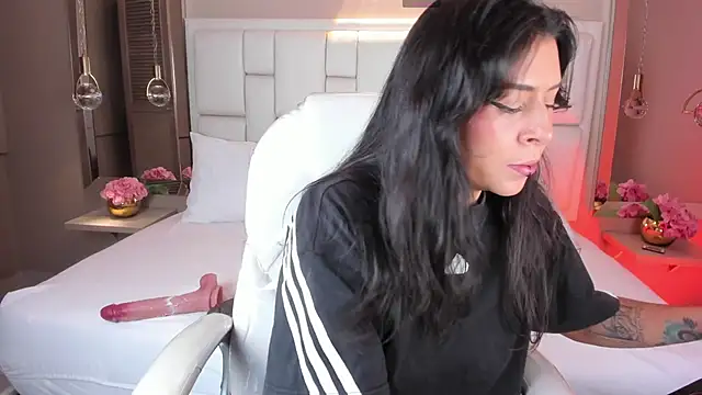 Snapshot of JessyEvans chatting on December 3, 2025, 7:35 pm JessyEvans online show from December 3, 2025, 7:35 pm