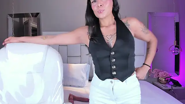 Snapshot of JessyEvans chatting on September 26, 2025, 7:43 pm JessyEvans online show from September 26, 2025, 7:43 pm