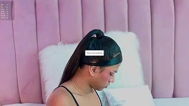 Snapshot of KimberlyCutee chatting on July 2, 2026, 7:42 pm KimberlyCutee online show from July 2, 2026, 7:42 pm