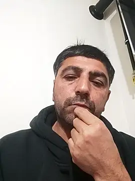 Muratcanik44 online show from February 14, 2026, 11:27 pm