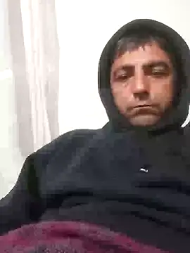 Muratcanik44 online show from February 26, 2026, 9:59 pm