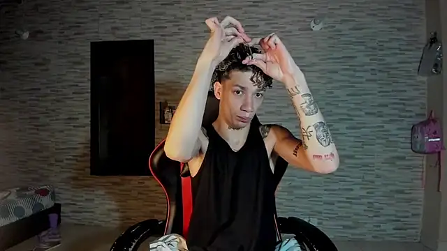 mateodeamjo online show from September 23, 2025, 7:26 am