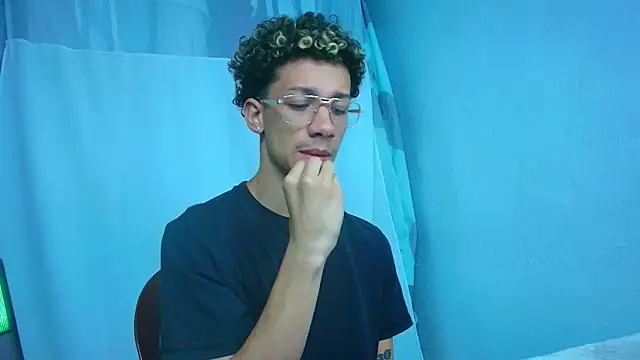 mateodeamjo online show from March 30, 2026, 7:10 am