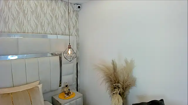 1m dalhia online show from May 20, 2026, 8:28 pm