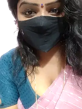 louise92 online show from February 17, 2025, 5:47 am