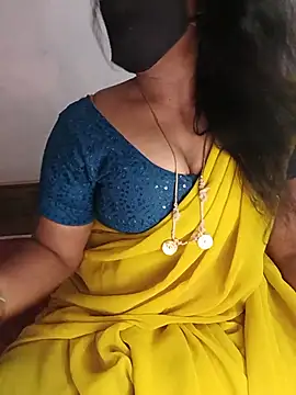 louise92 online show from May 20, 2026, 7:22 pm