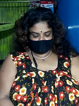 Snapshot of Dusto_Meye chatting on April 10, 2026, 10:28 pm Dusto Meye online show from April 10, 2026, 10:28 pm