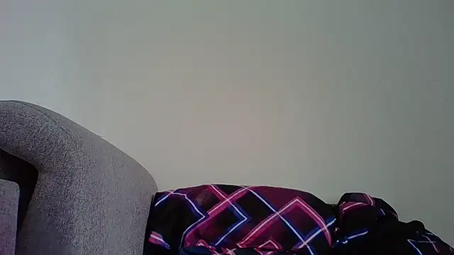  squirty cum lady  online show from July 22, 2026, 12:40 pm